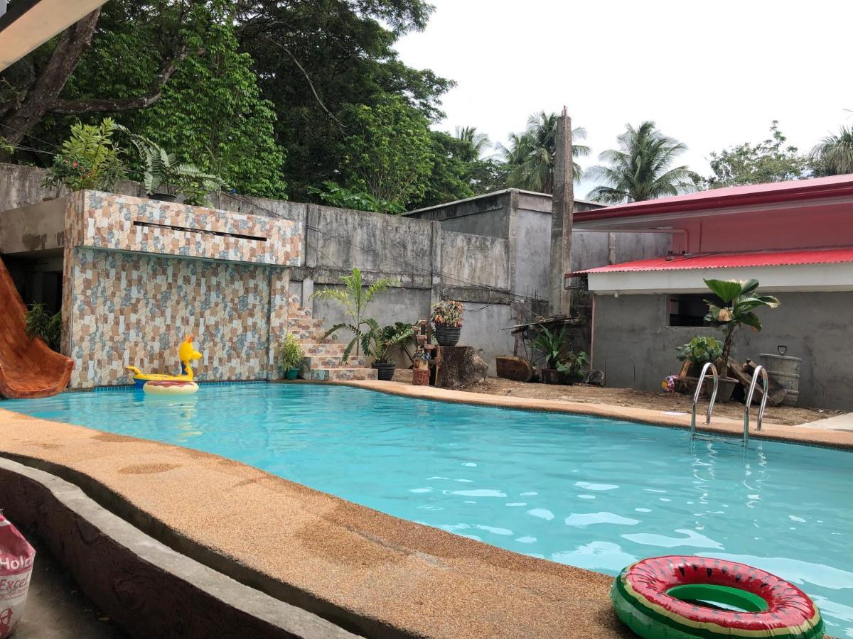 Havendwell Garden Resort Mambajao Exterior photo