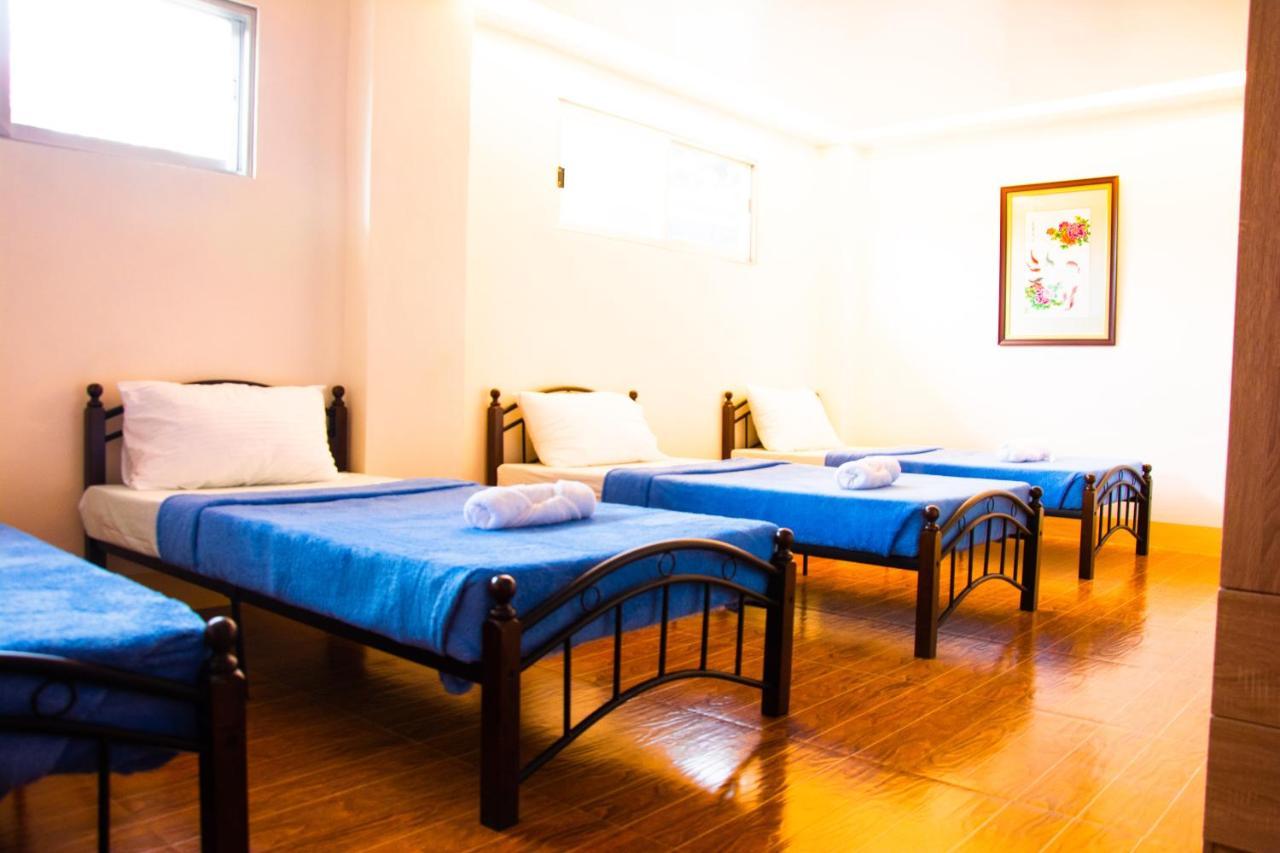 Havendwell Garden Resort Mambajao Exterior photo